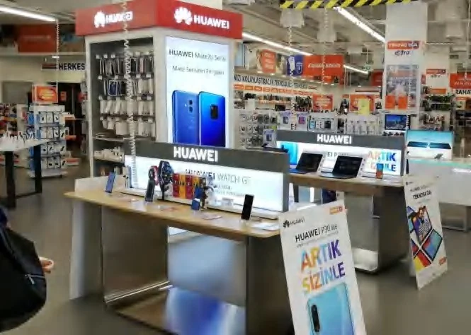 Huawei shop-in-shop product display