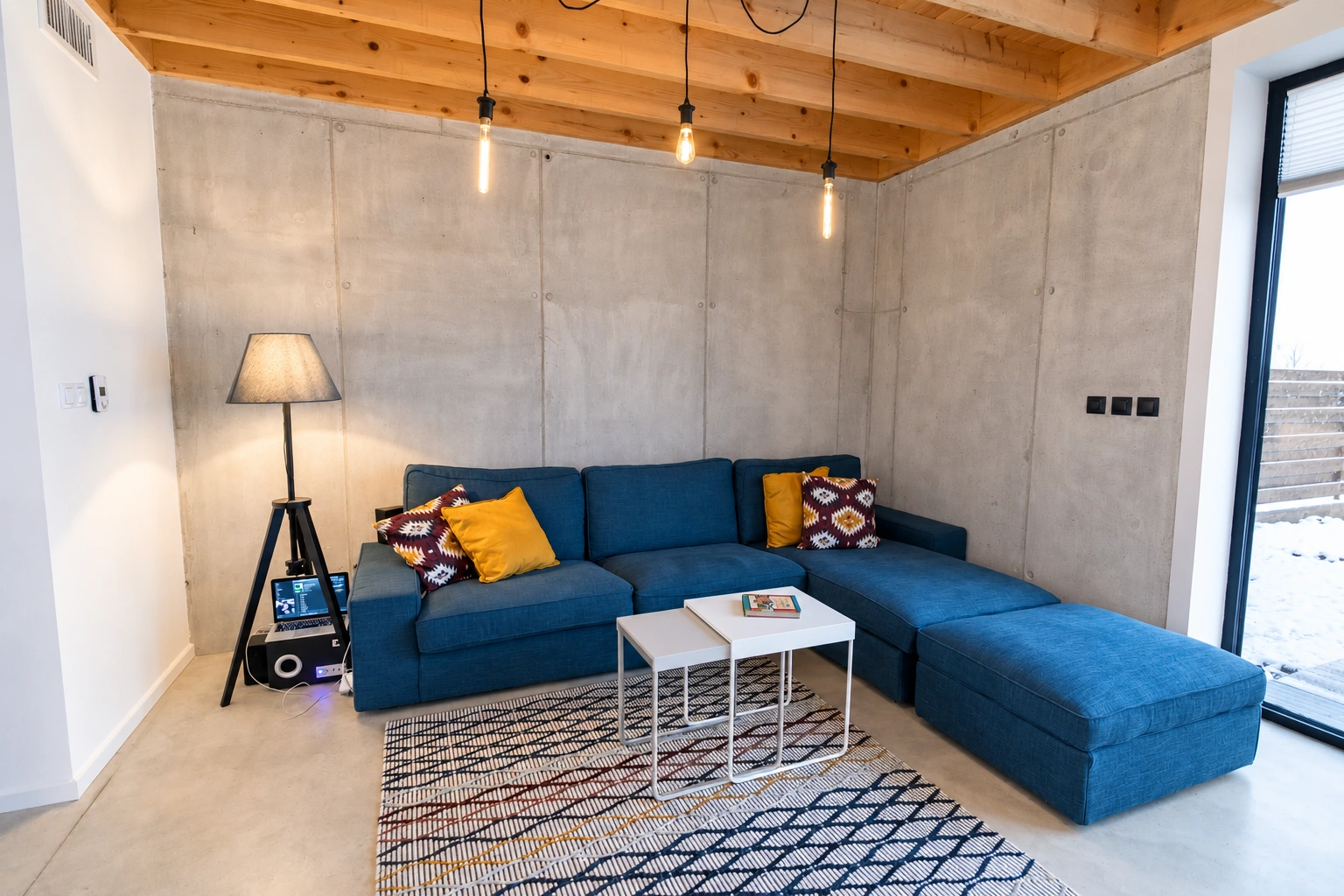 Private Residence — view 03